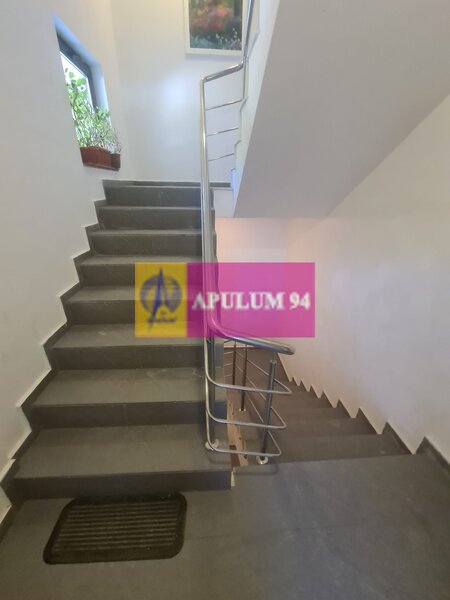 Apartament cu 2 camere de vanzare in Azuga - Zona Partia de Schi