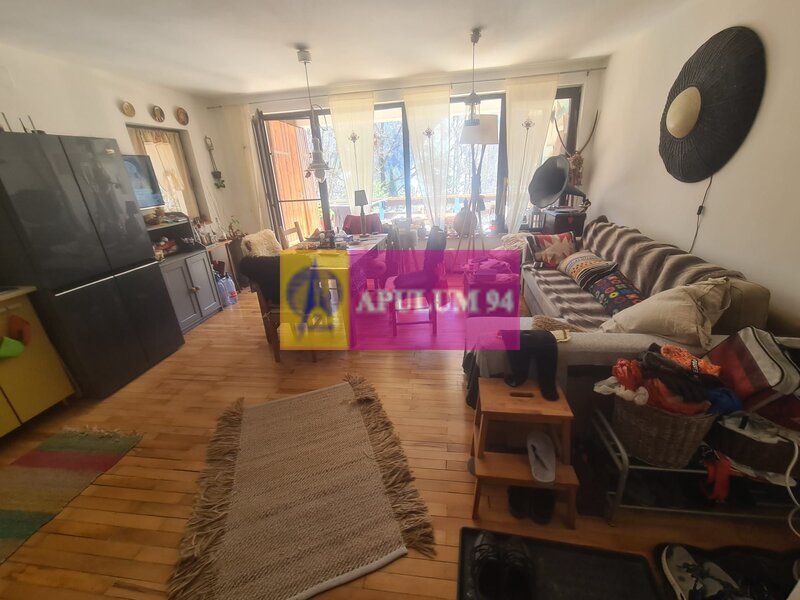 Apartament cu 2 camere de vanzare in Azuga - Zona Partia de Schi